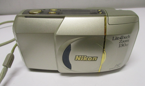 Appareil photo argentique 35 mm Nikon Lite Touch Zoom 130 ED QD EN L'ÉTAT objectif endommagé - Photo 5/10