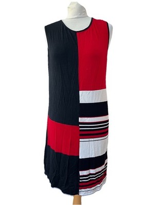 Qed London Black Red Shift Dress Size M Sleeveless Knee Length Women s 