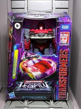 Transformers Legacy Prime Universe Knock-Out Deluxe Class Figure New