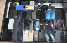 Lot of 44 Vortex , Samsung, Motorola & more see pics for salvage parts or repair