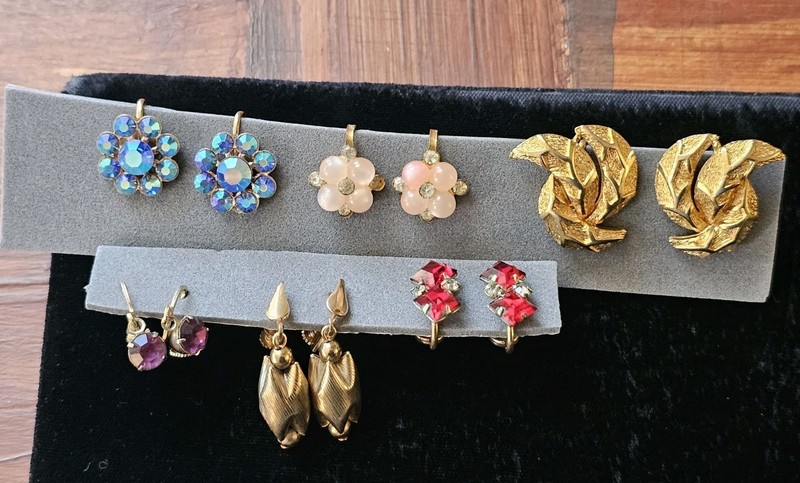 Vtg Lot Of 6 Pair Screwback Eearings Rhinestone Signed Coro Star Art 1/20 12k