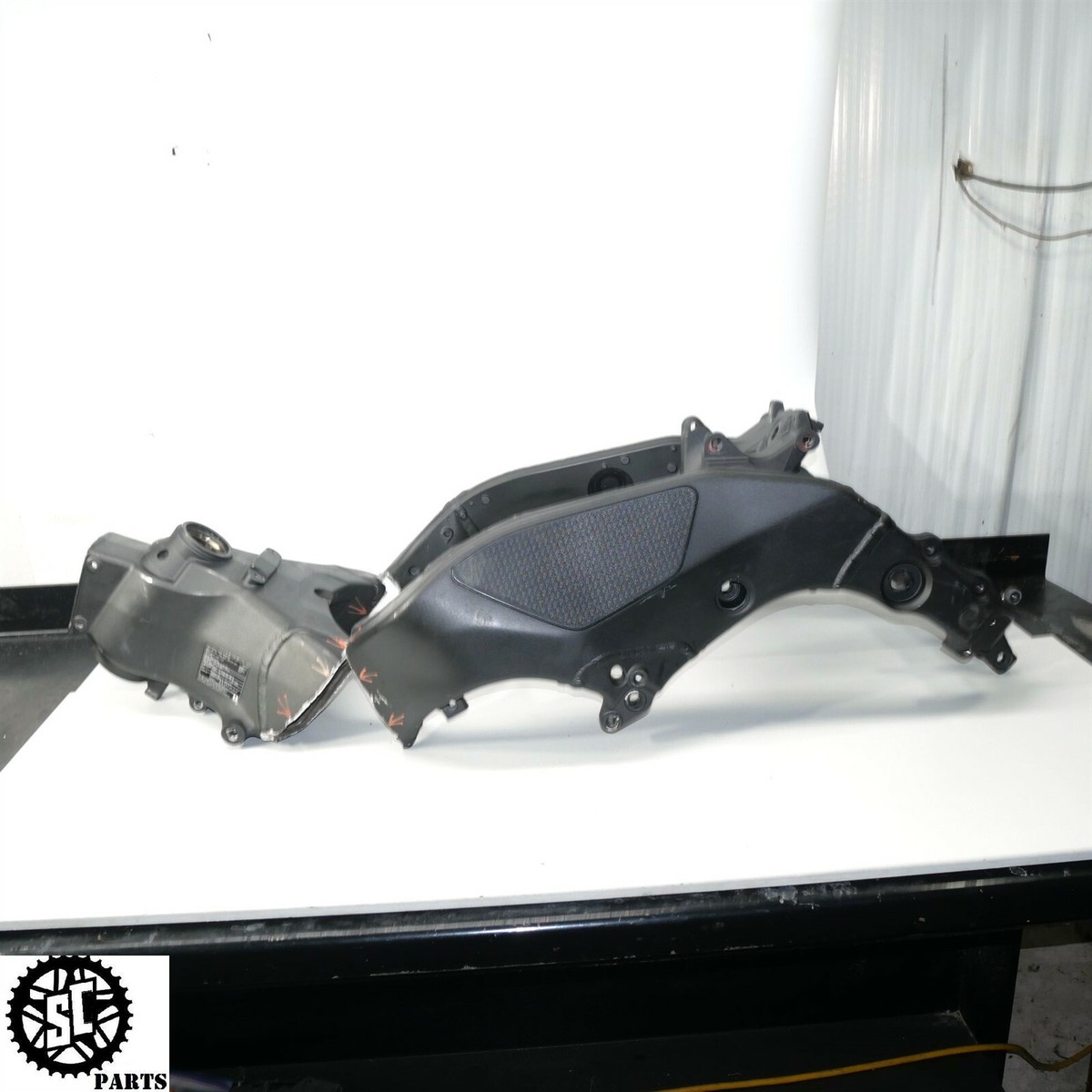 2008 KAWASAKI NINJA ZX10R MAIN FRAME CHASSIS *S* | eBay