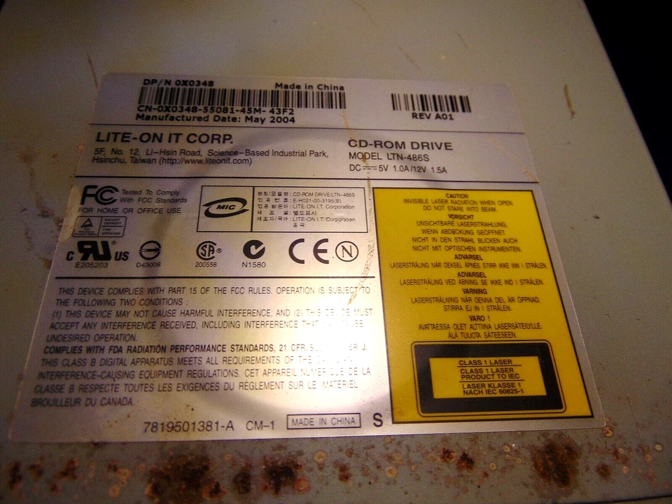 CD-ROM DRIVE Model LTN-486S & CD REWRITABLE MODEL # SW-252 - Image 3 of 4
