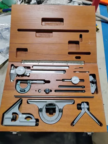 MITUTOYO Precision Measuring Tool Kit