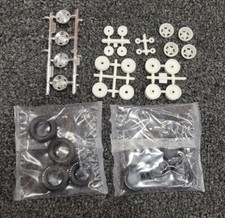 1968 68 Camaro Chevy Z/28 1/25 Scale Model Parts Wheels Tires Goodyear