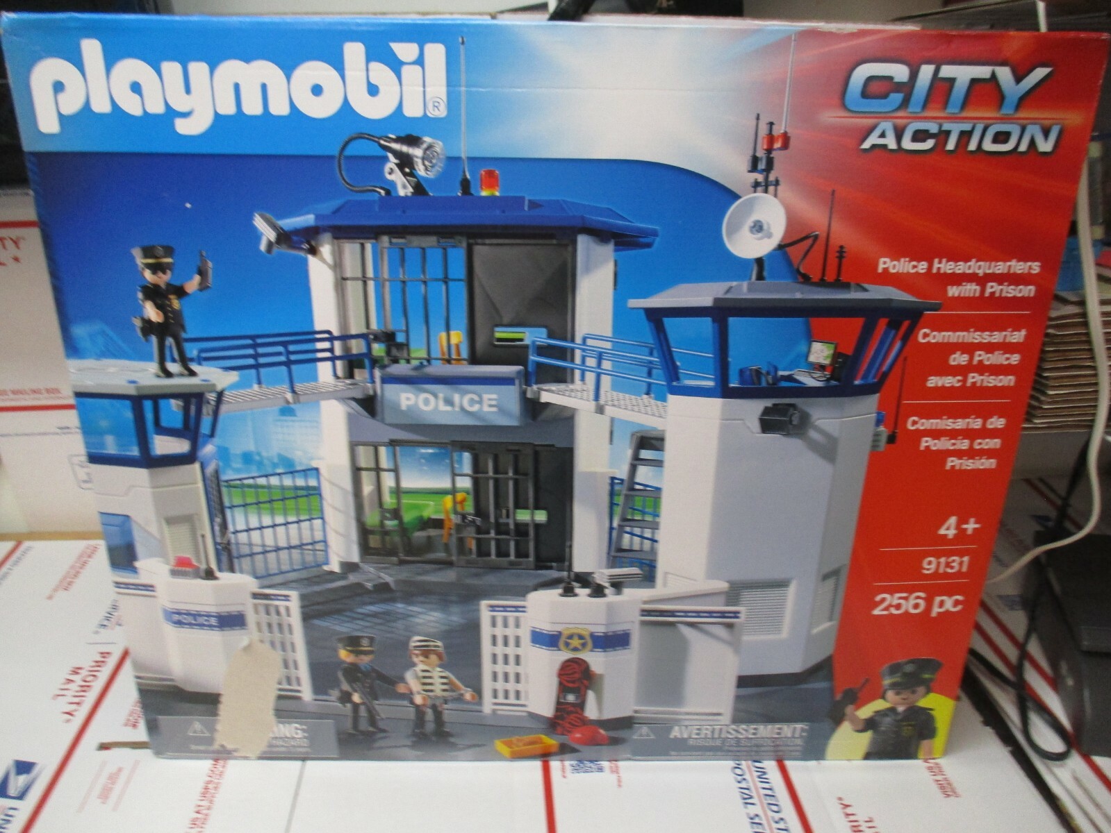 playmobil comisaria con prision