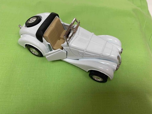 BMW 328 Bj: 1938, Hobby DAX 1:36  Rückzugsmotor,  OVP