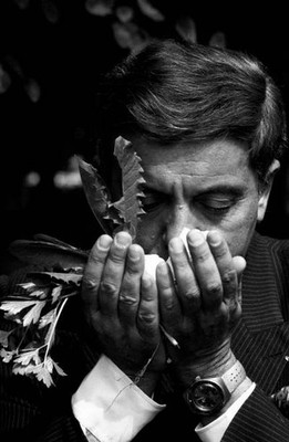 Maurice Messegue smelling some herbs 1970s OLD PHOTO
