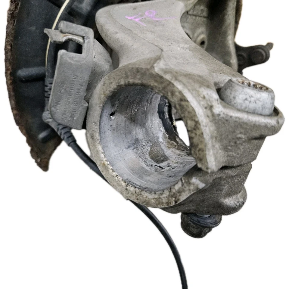 Volkswagen CC 2013-2017 tracción delantera derecha pasajero husillo nudillo rueda buje OEM Foto 4 de 4