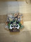 Disney Walt Disney World 7-Piece Bundle Mickey Mouse Minnie Mouse Magnets & Pins — photo 9