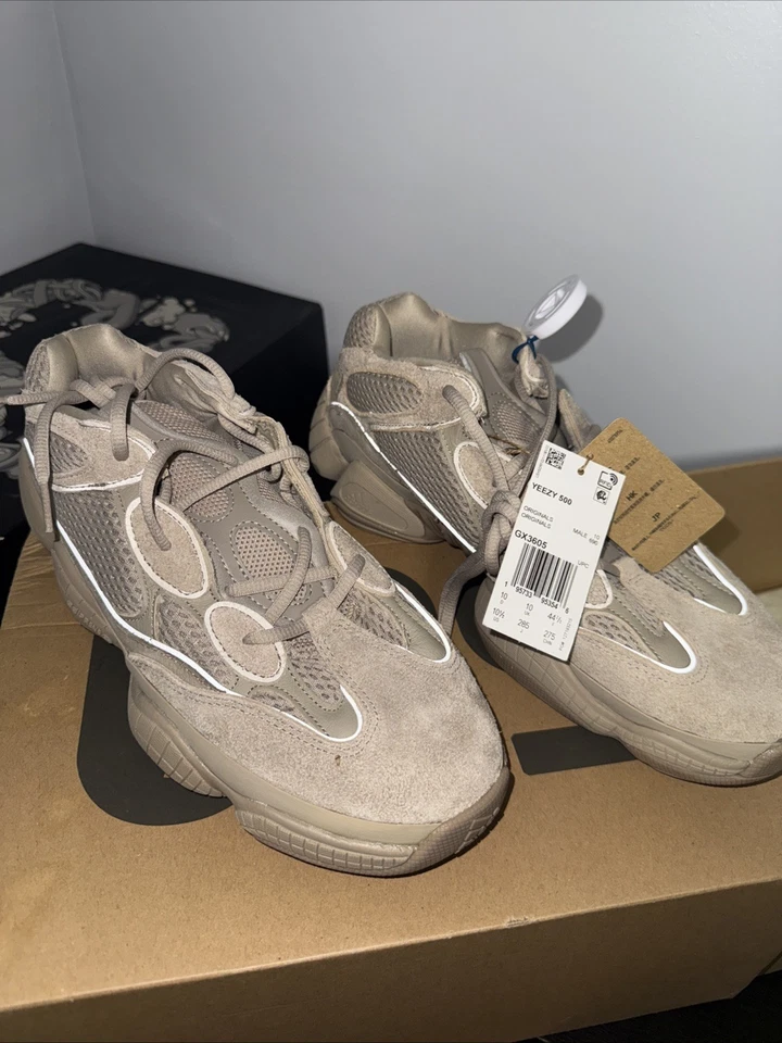 Adidas Yeezy 500 Taupe Light Men’s Size 10.5 - Image 3 of 4