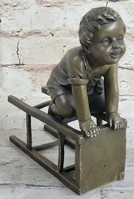 Kunst Deko Süß Mädchen Sitzend Auf Stuhl Bronze Statue Skulptur Figur