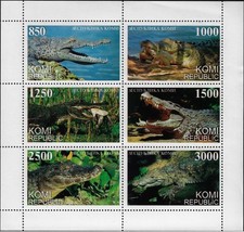 Komi. feuillet crocodiles avec leurs grandes gueules
