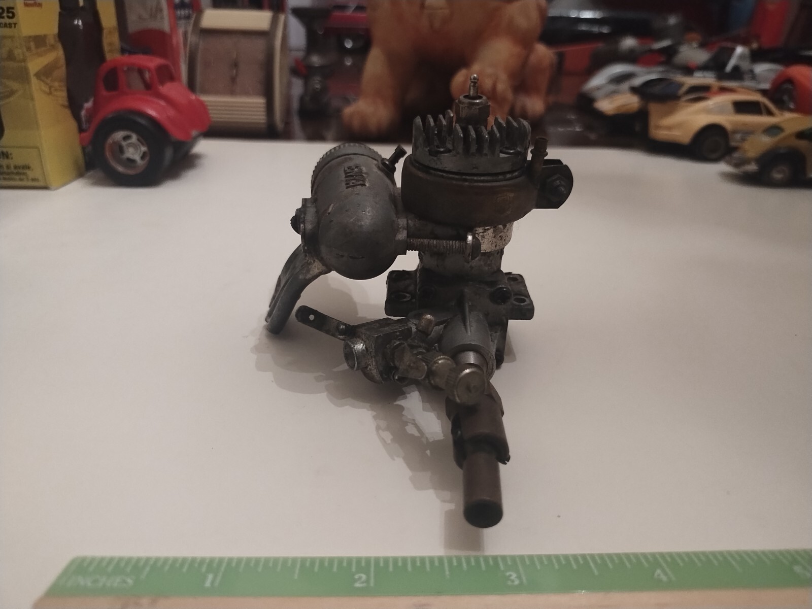 Picture 2 of 8