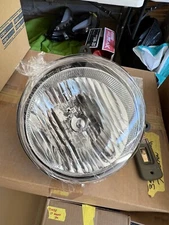 TYC 20-6594-00-9 Headlight Assembly For 05-07 Jeep Liberty