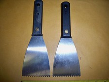 2 PC 3" SAW TOOTH  PUTTY  KNIFE PUDDY KNIVE  FOR THINSET ADHESIIVE KNIFES