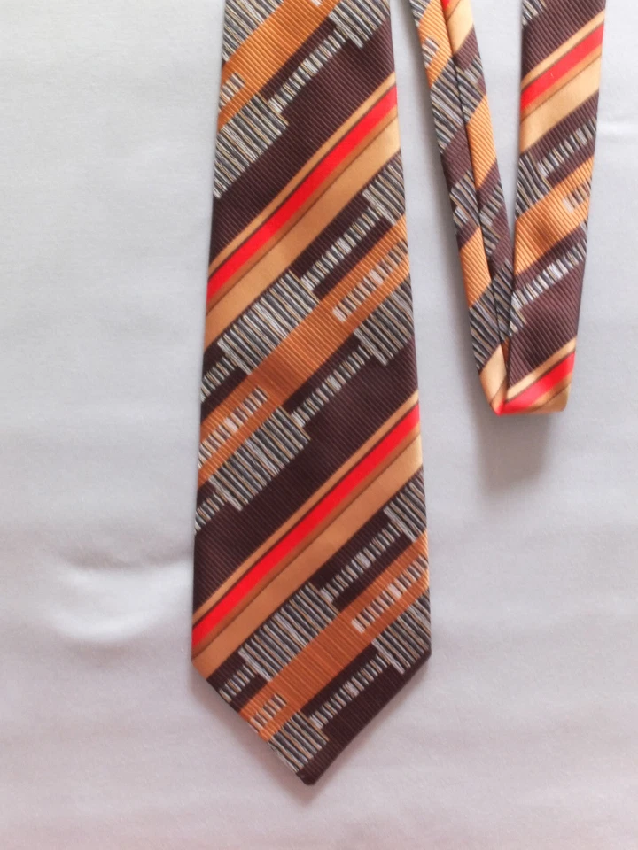 Vintage 1970er Krawatte Commodore Trevira, geometrisch, braun, gold, rot, 137 cm - Bild 2 von 4