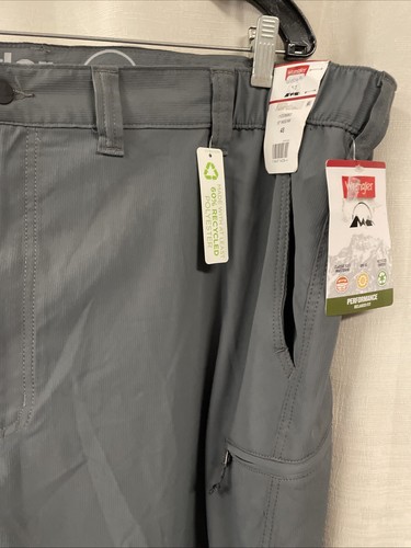 Wrangler NWT Men's Performance Relaxed Fit Gray Shorts Classic Flex Waistband 48 - Picture 4 of 14