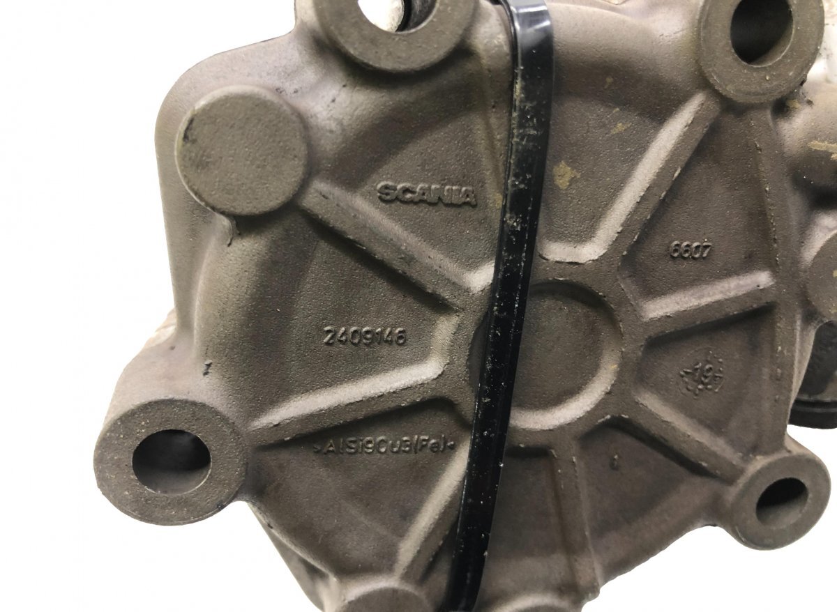 2536881 + 2409146 Gearbox Oil Pump w/ Cover GRS905R SCANIA P, G, R 