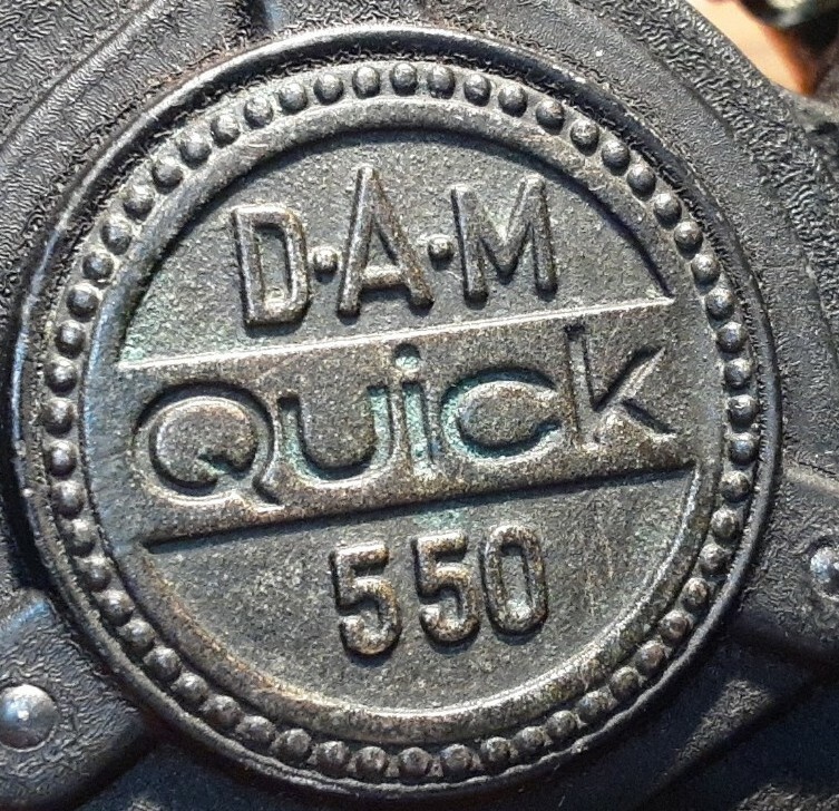 Moulinet De Pêche Ancien D.A.M. Quick 550 – Fabriqué En Allemagne De L'Ouest, Taille 5000, Pour Mer Et Eau Douce