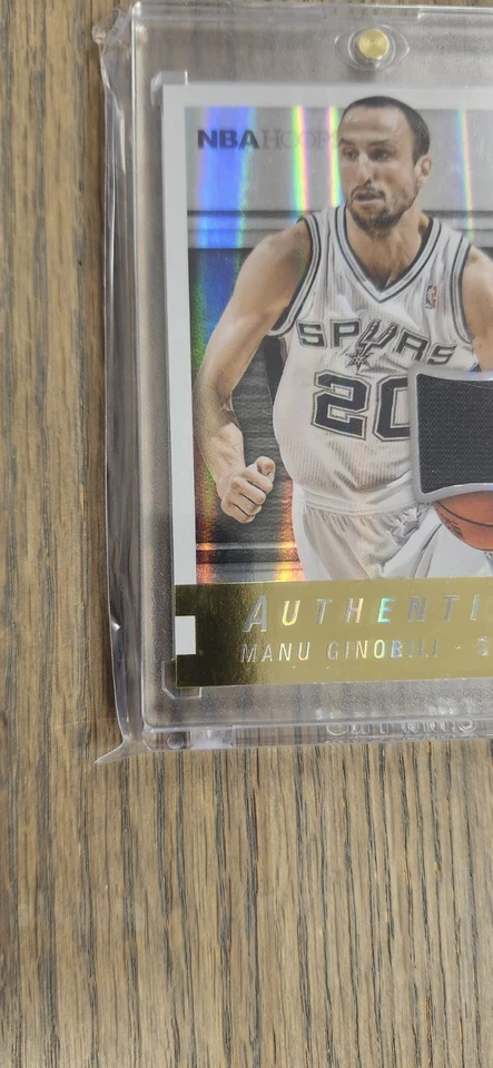 2014 NBA Hoops Manu Ginobili Authentics Black Jersey Patch Spurs Holo Foil - Image 4 of 4