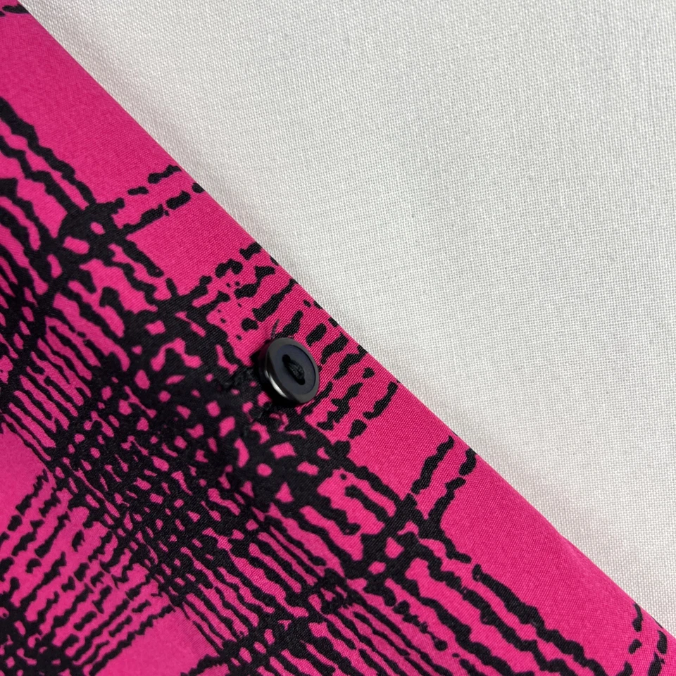 Blusa Studio Works feminina pequena XL preta rosa xadrez bolsos com botões clássica - Imagem 2 de 4