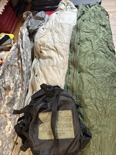 Army Modular Sleeping Bag System Multi Layered w/ Bivy Cover ACU 5657