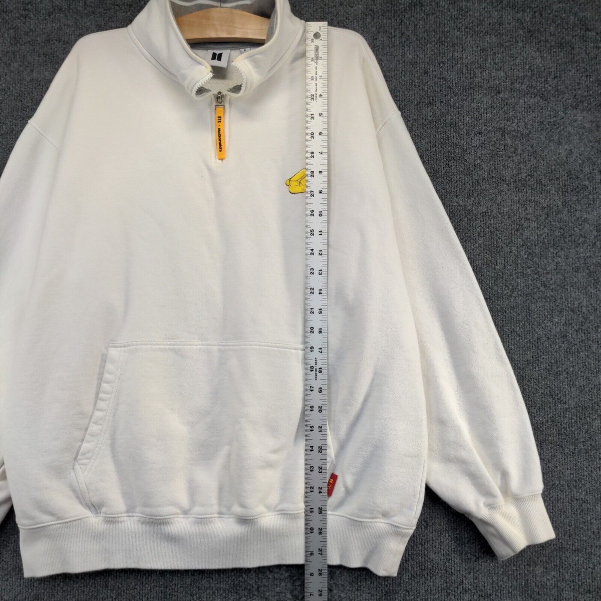 ☺️BTS☺️マクドナルド Tシャツ ジョングク グク 白 XL 新品 Amazon.co.jp: BTS 防弾少年団 公式 マクドナルド Tシャツ