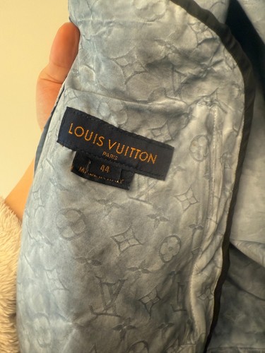 Louis Vuitton monogram blue windbreaker hooded LV jacket size44 - Picture 11 of 14
