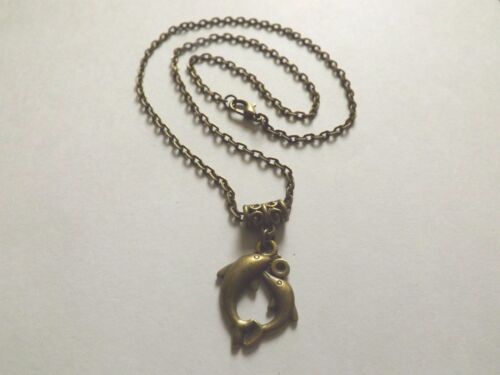 collier 51 cm avec pendentif deux dauphins couleur bronze  - Picture 1 of 1