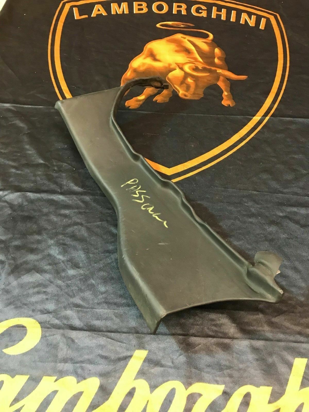LAMBORGHINI MURCIELAGO ROADSTER PASSENGER RIGHT SIDE UPPER REAR PILLAR TRIM OEM