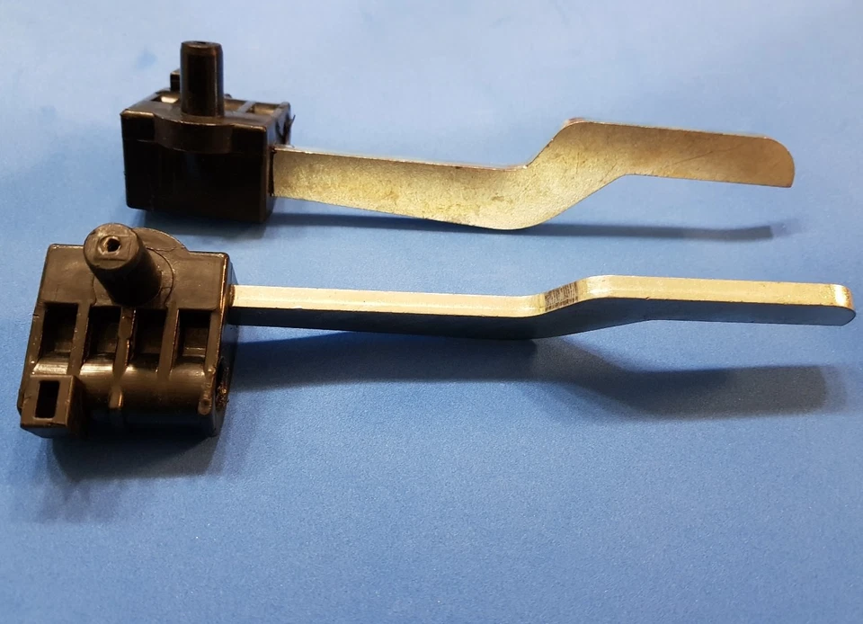 Kit de reparación de palanca de pestillo de bloqueo superior convertible BMW E64 PAR DERECHA IZQUIERDA 645 650 CI NUEVO Foto 2 de 3