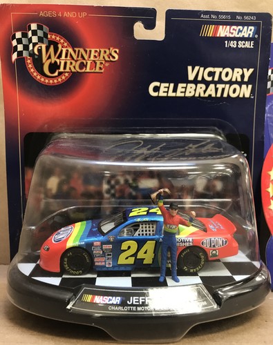 98 Winner's Circle Victory Celebration Jeff Gordon 24 Chevy 1:43 - 1:64 CAR - Picture 2 of 6