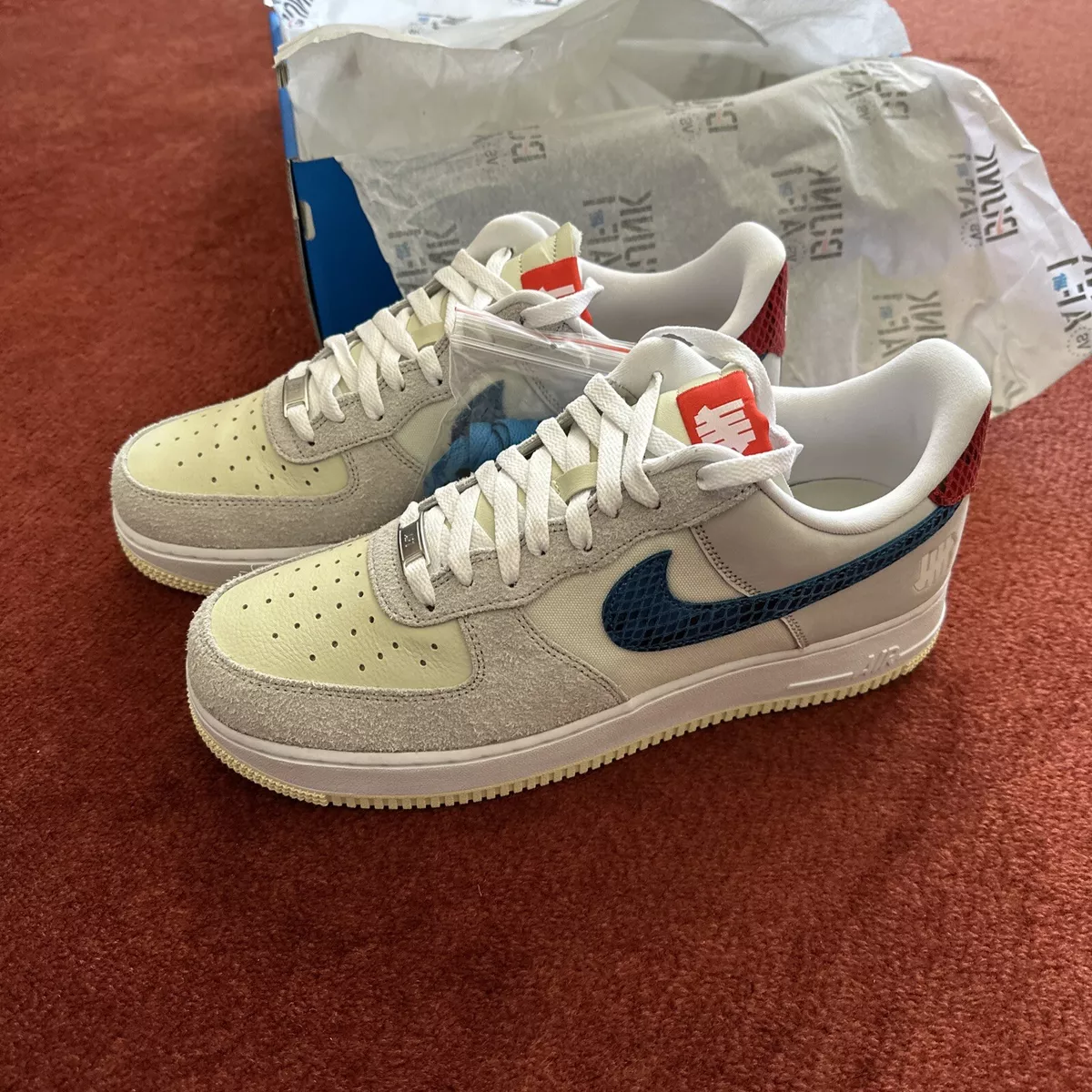 Nike Air Force 1 Low SP Undefeated 5 On It Dunk vs. AF1 Men s size