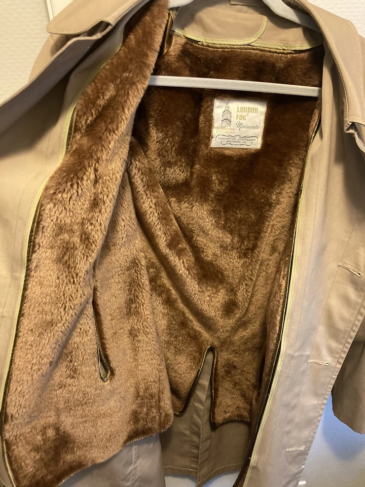 Gabardina London Fog para hombre talla 42 corta vintage forrada de piel caqui Foto 4 de 4