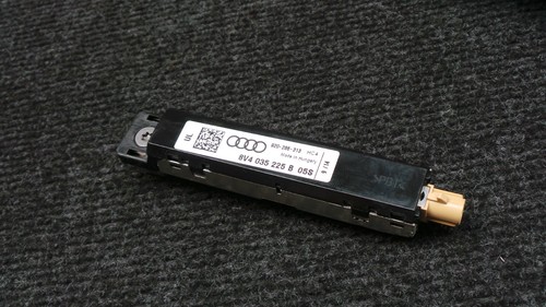 AUDI A3 S3 8V Sportback Antennenverstärker Verstärker Antenne 8V4035225 B
