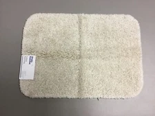 NWT Simply Essential 17” x 24” Bathroom Rug Sandshell (Light Beige)#254W