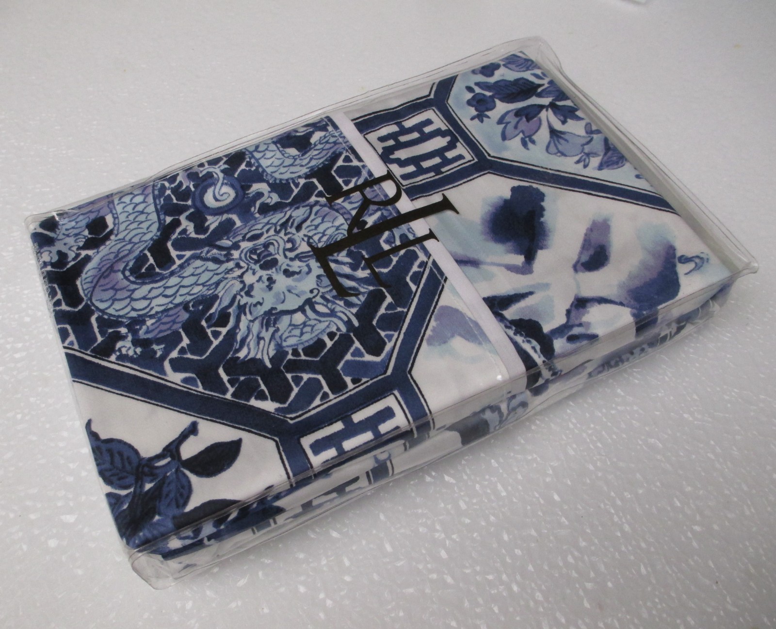 Ralph Lauren PALM HARBOR 450TC White Blue Octagonal Floral Standard Pillowcases thumbnail 7