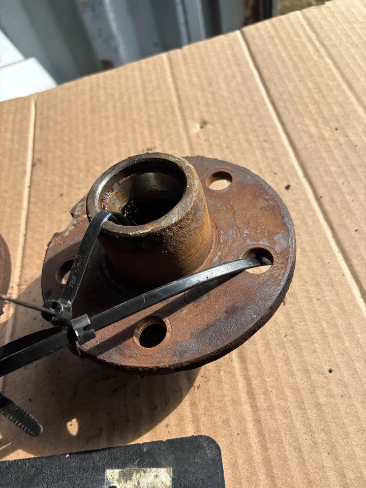 65 67 68 69 70 71 1972 Ford Galaxy Galaxy 1967 tambor freno husillo buje juego Foto 3 de 4