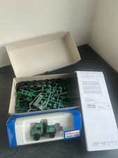 HO 1672 Roco Unimog Sammler Universalmotorengerät Vitrine Modell Bausatz Kran