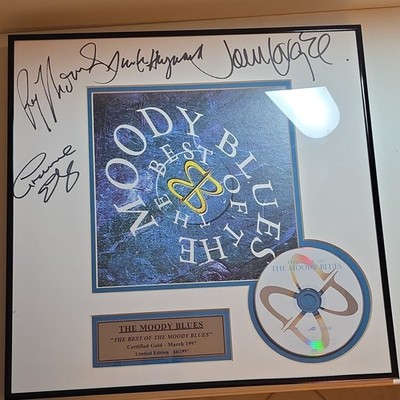 The Moody Blues Framed Signed CD & Booklet Limited Edition 64/1997