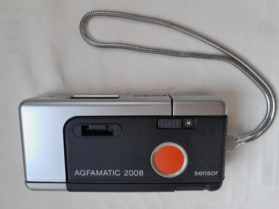 AGFAMATIC 2008 Pocket Sensor mit Film und Funktion sehr gut - Bild 2 von 4