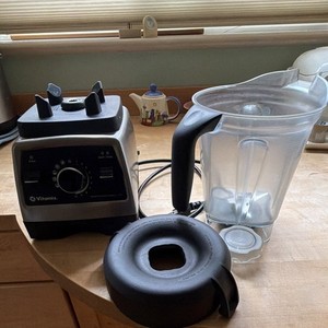 Vitamix Blending Cup and Bowl Starter Kit | eBay