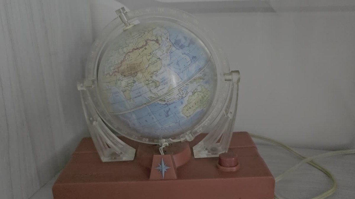 Vintage Soviet Space Age Globe USSR souvenir Lamp Mid-Century 