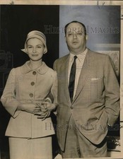 1958 Press Photo Producer Jerry Wald With Actress Joanne Woodward In Louisiana