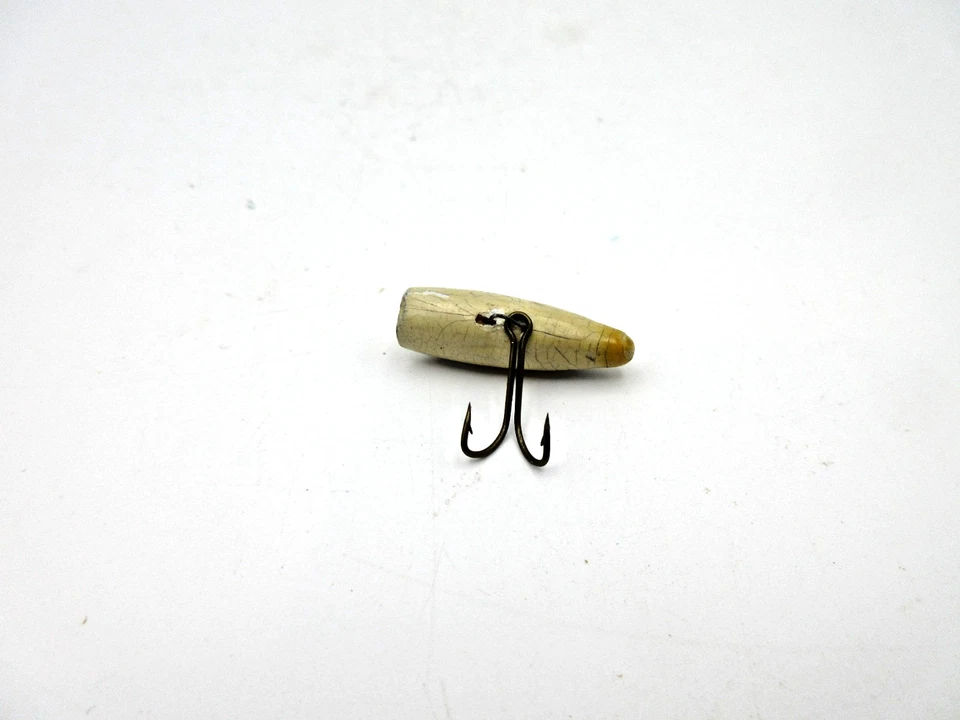 De colección South Bend Fly Oreno - (color raro) - todo blanco Foto 4 de 4