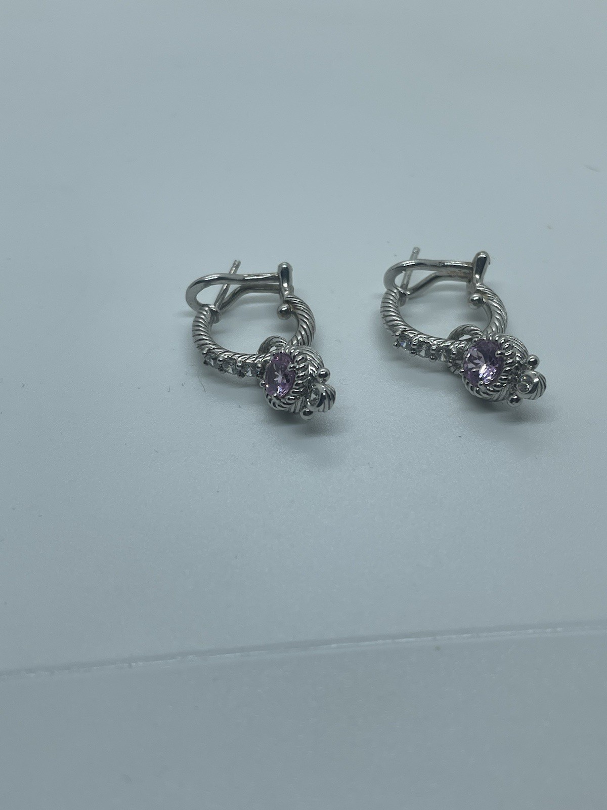 Picture 1 of 5