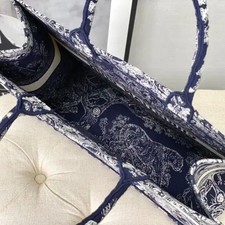 Dior Book Tote - Size M, Navy  White Jungle Pattern Official