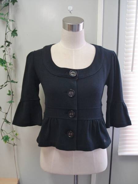 Burberry Blue Label Bolero Cardigan Black size 38 flared hem Big botton