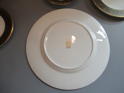 Minton Bone China England Grandee (2) 5 PC Place Settings Three Plates Cup Sauce - Picture 16 of 17